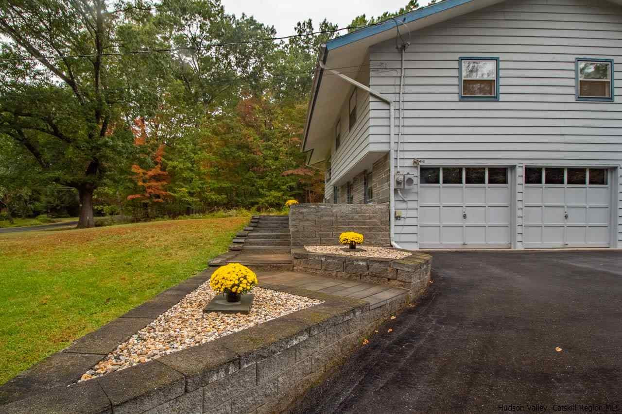 102 Bostock Road Shokan, NY 12481 - Photo 3 of 23 Photo 3