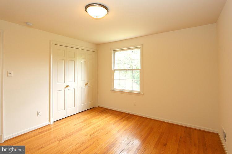 4900 Baltan Road Bethesda, MD 20816 - Photo 29 of 30 Bedroom