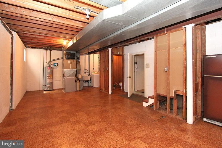 4900 Baltan Road Bethesda, MD 20816 - Photo 4 of 30 Basement
