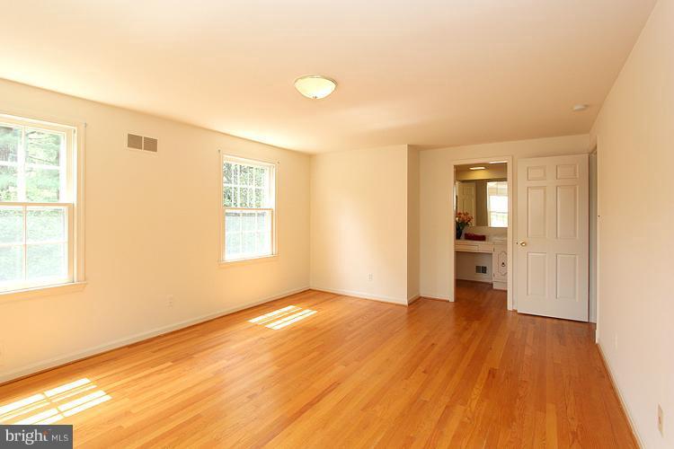 4900 Baltan Road Bethesda, MD 20816 - Photo 7 of 30 Bedroom (Master)