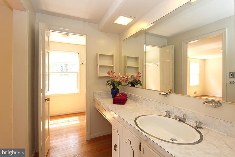 4900 Baltan Road Bethesda, MD 20816 - Photo 10 of 30 Basement