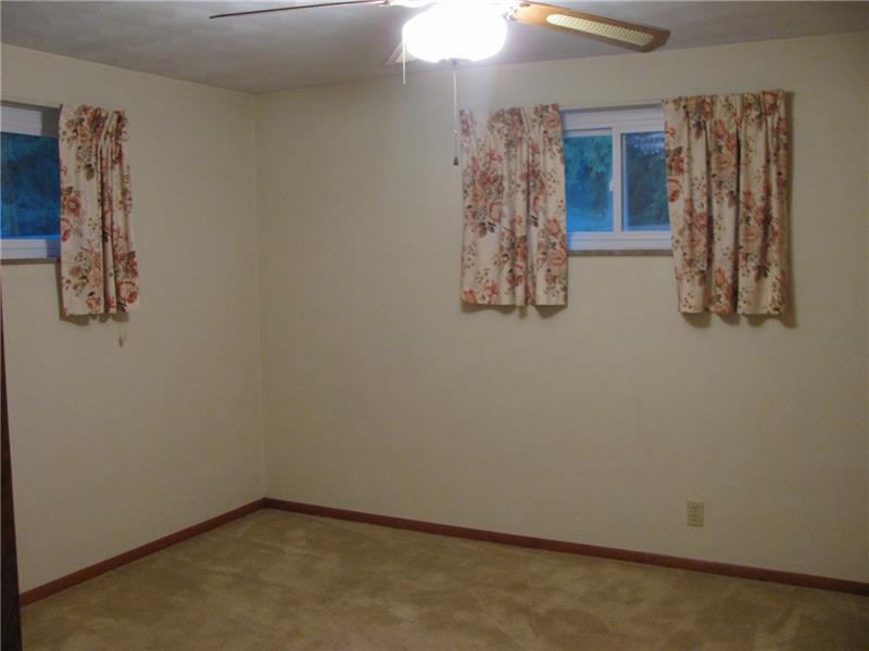 102 Reed Road Fenelton, PA 16034 - Photo 8 of 20 Gallery Image 8