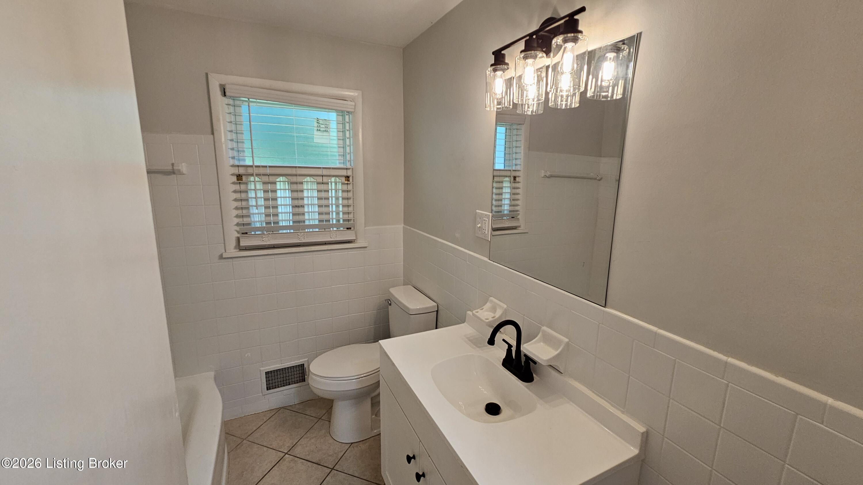 3131 Marlin Road Louisville, KY 40220 - Photo 48 of 68 Full Bath