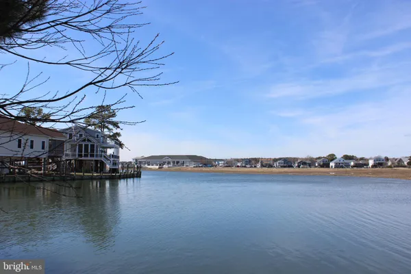 $200,000 | 1213 Salty Way, Greenbackville, VA 23356