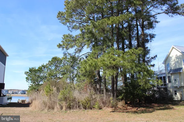 $200,000 | 1213 Salty Way, Greenbackville, VA 23356