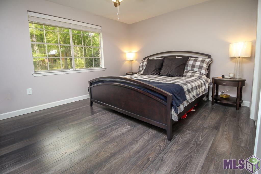 10249 Joor Road Baton Rouge, LA 70818 - Photo 17 of 25 Master Bedroom