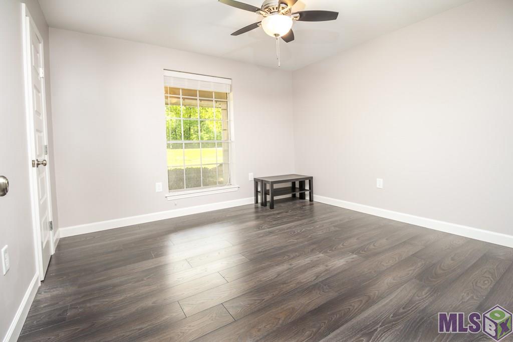 10249 Joor Road Baton Rouge, LA 70818 - Photo 20 of 25 Second Bedroom