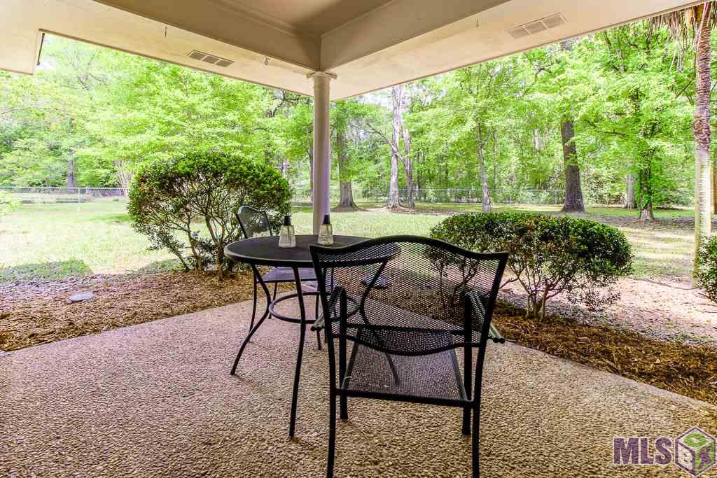 10249 Joor Road Baton Rouge, LA 70818 - Photo 8 of 25 Relax on Your Patio with a Great View