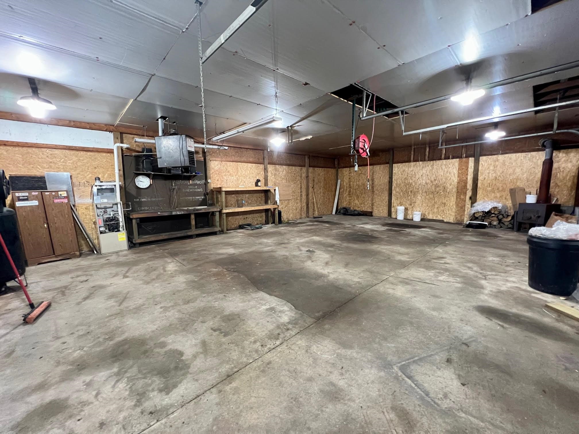 4258 Flajole Road Midland, MI 48642 - Photo 32 of 35