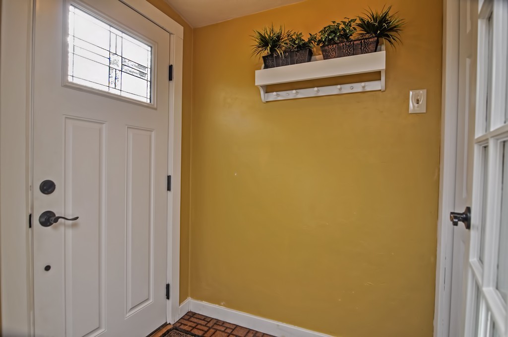 55 Evergreen Road Norton, MA 02766 - Photo 3 of 21 a bathroom with a window
