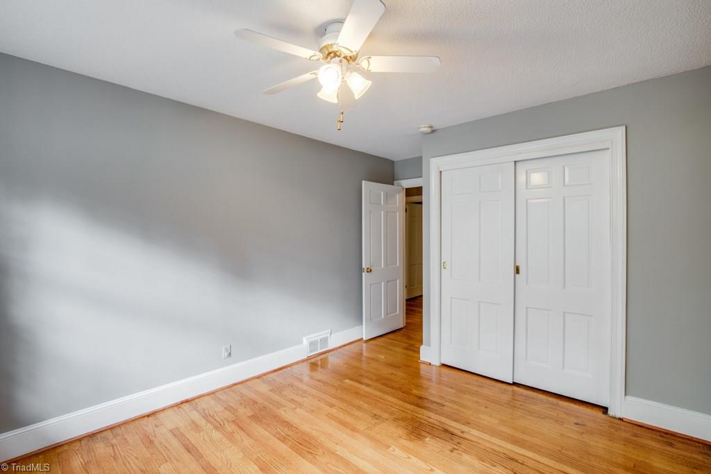 1112 Huntingdon Road Winston-Salem, NC 27104 - Photo 13 of 30 Gallery Image 13