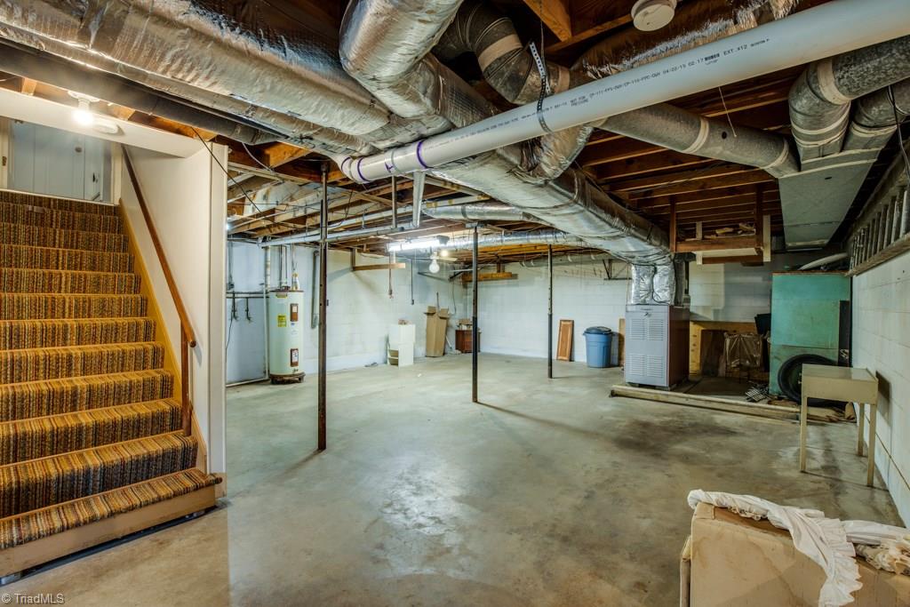 1112 Huntingdon Road Winston-Salem, NC 27104 - Photo 23 of 30 Gallery Image 23