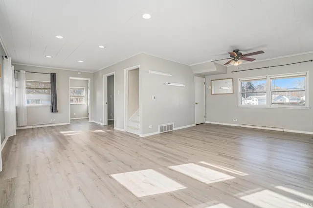 $179,900 | 2420 Monger Avenue, Elkhart, IN 46517