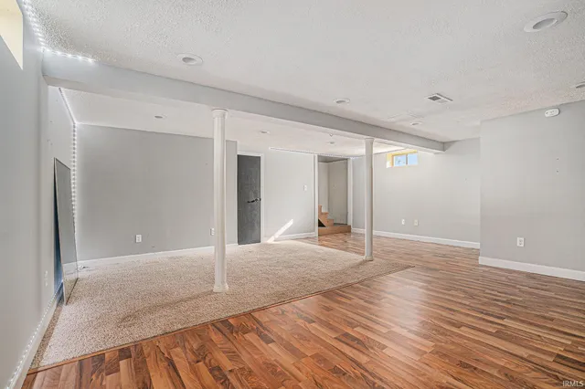 $179,900 | 2420 Monger Avenue, Elkhart, IN 46517