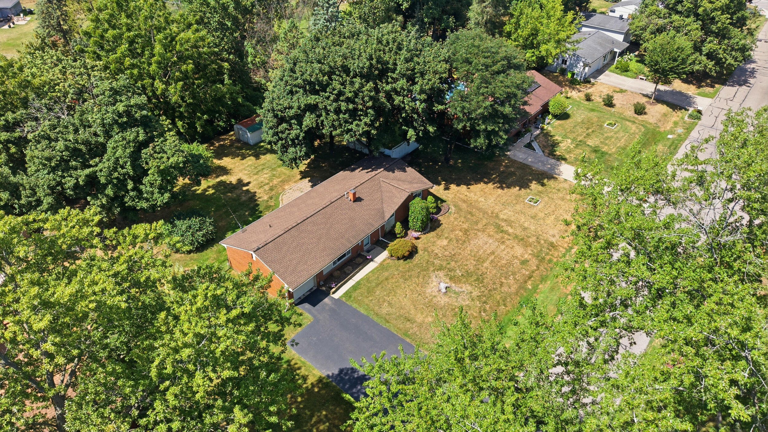24029 Ripple Creek Novi, MI 48375 - Photo 23 of 27 Aerial View
