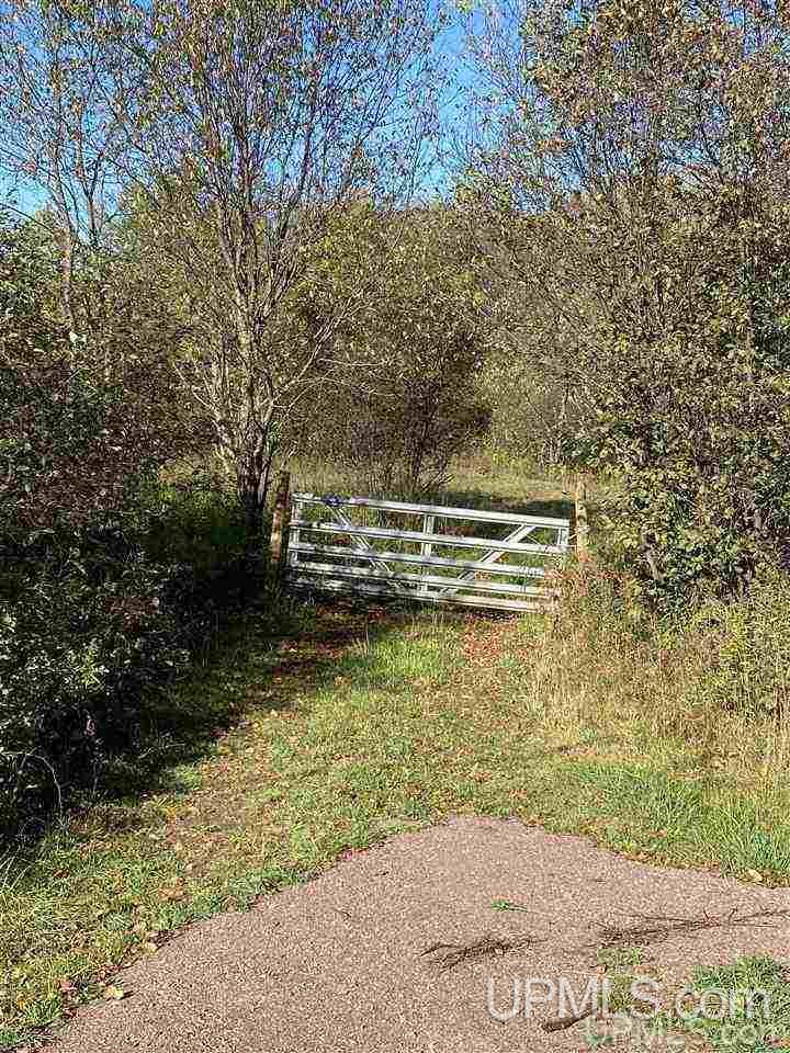 T-wi Wi 54534 Road Hurley, WI 54534 - Photo 27 of 35