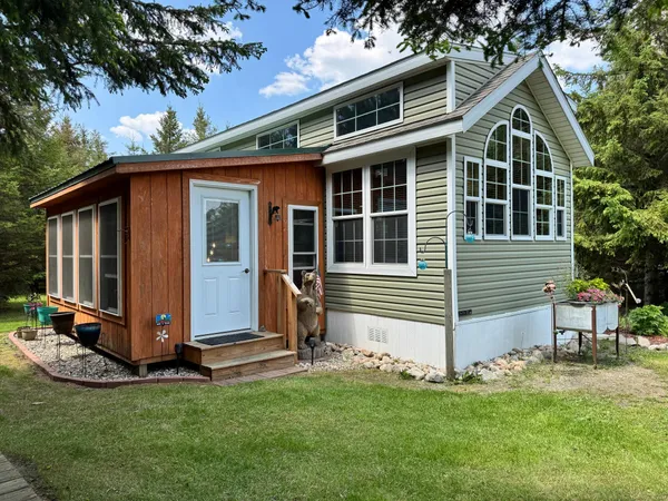 $139,900 | 215 Marshall Avenue, Henning, MN 56551