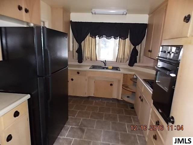 3126 McCain Road Jackson, MI 49203 - Photo 3 of 9 Photo 3
