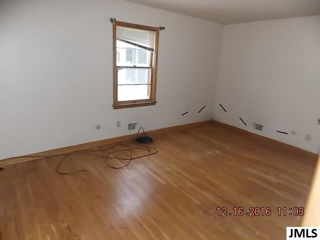 3126 McCain Road Jackson, MI 49203 - Photo 8 of 9 Photo 8