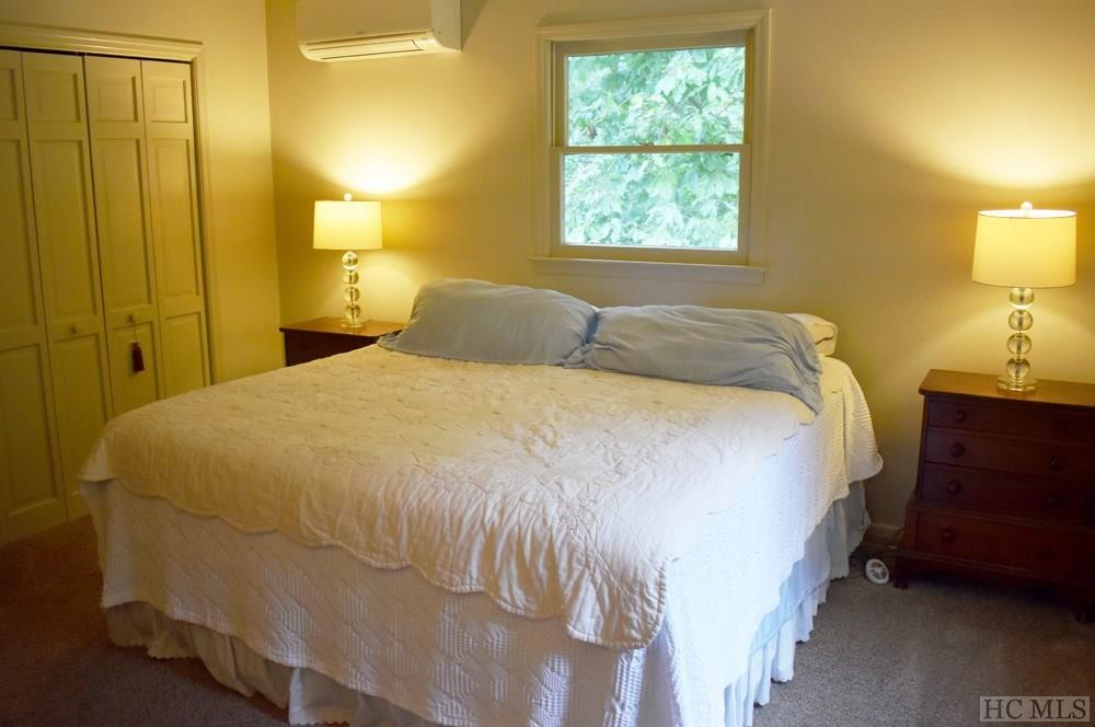 114 Picklesimer Road Highlands, NC 28741 - Photo 9 of 42 Gallery Image 9
