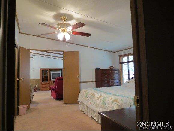 428 Aiken Road Rosman, NC 28772 - Photo 14 of 24 Gallery Image 14