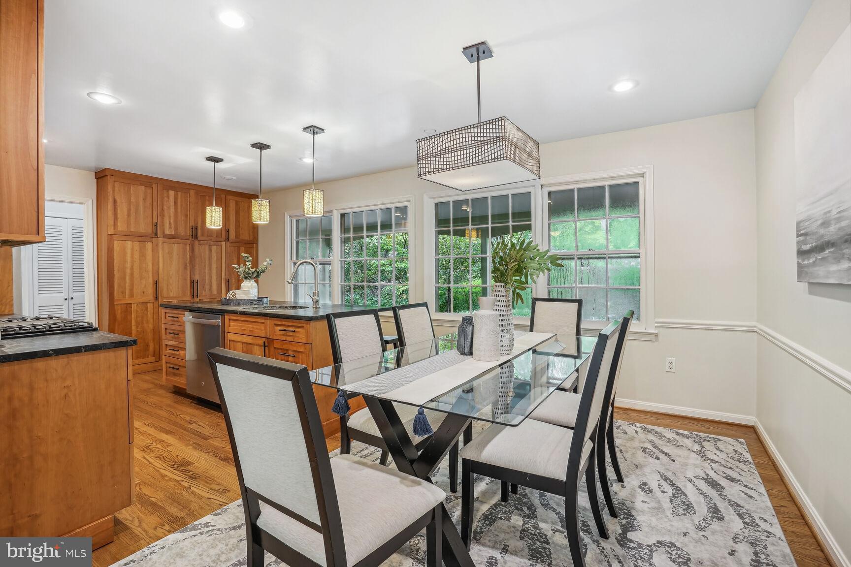 2501 Goldcup Lane Reston, VA 20191 - Photo 6 of 25