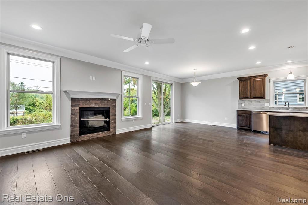 3847 Dearborn Avenue Rochester Hills, MI 48309 - Photo 17 of 25