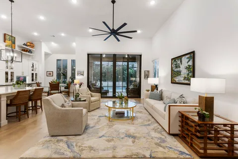 $1,330,000 | 216 North Opulent Drive, Montgomery, TX 77316