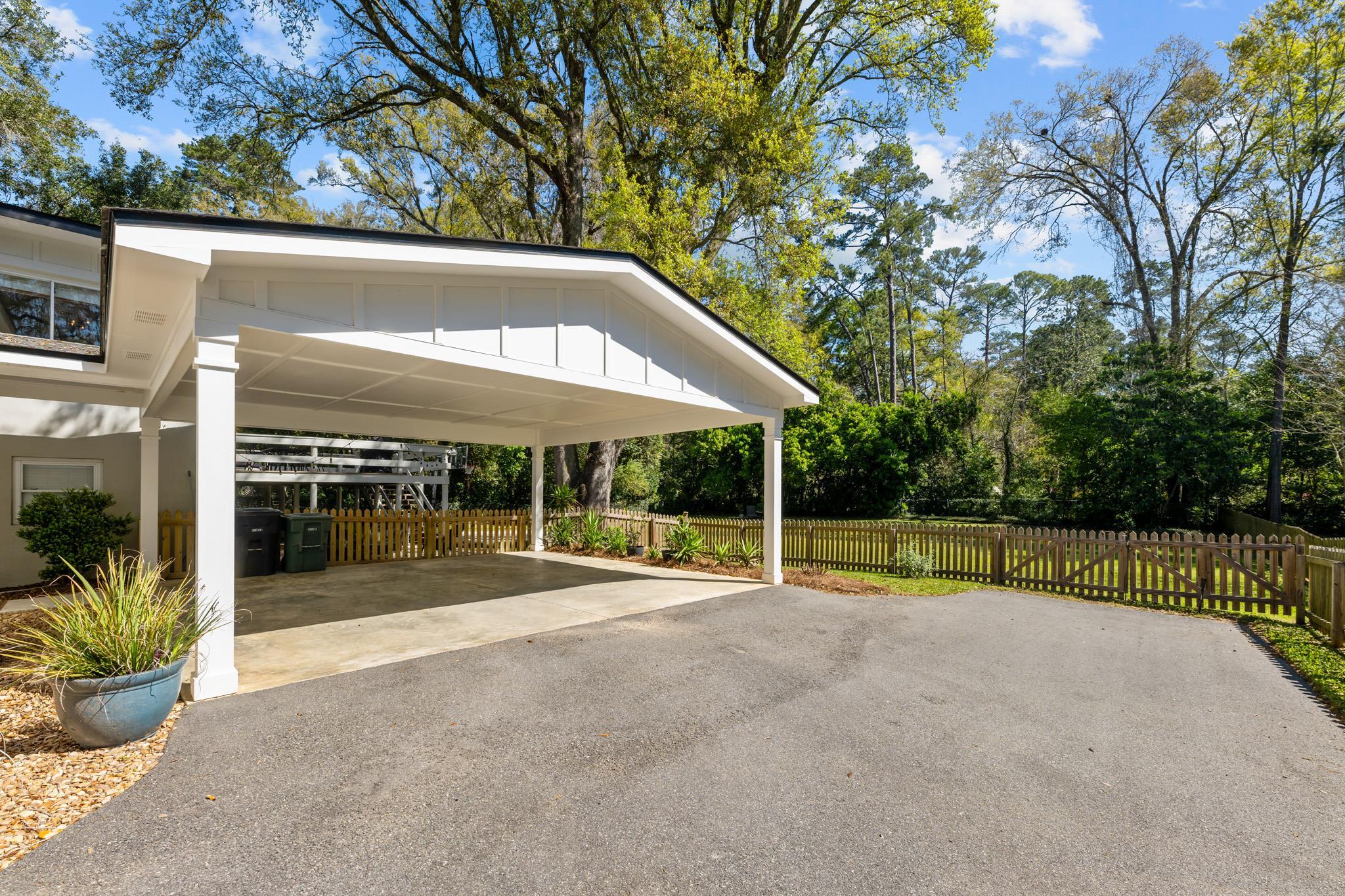 2909 Lasswade Drive Tallahassee, FL 32312 - Photo 12 of 42