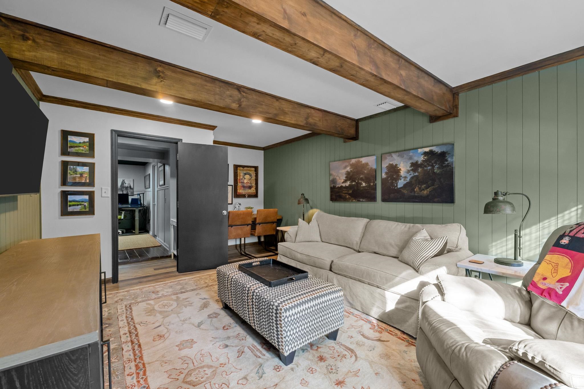 2909 Lasswade Drive Tallahassee, FL 32312 - Photo 3 of 42