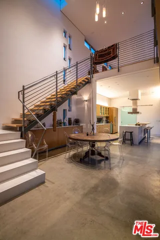 a view of entryway and hall