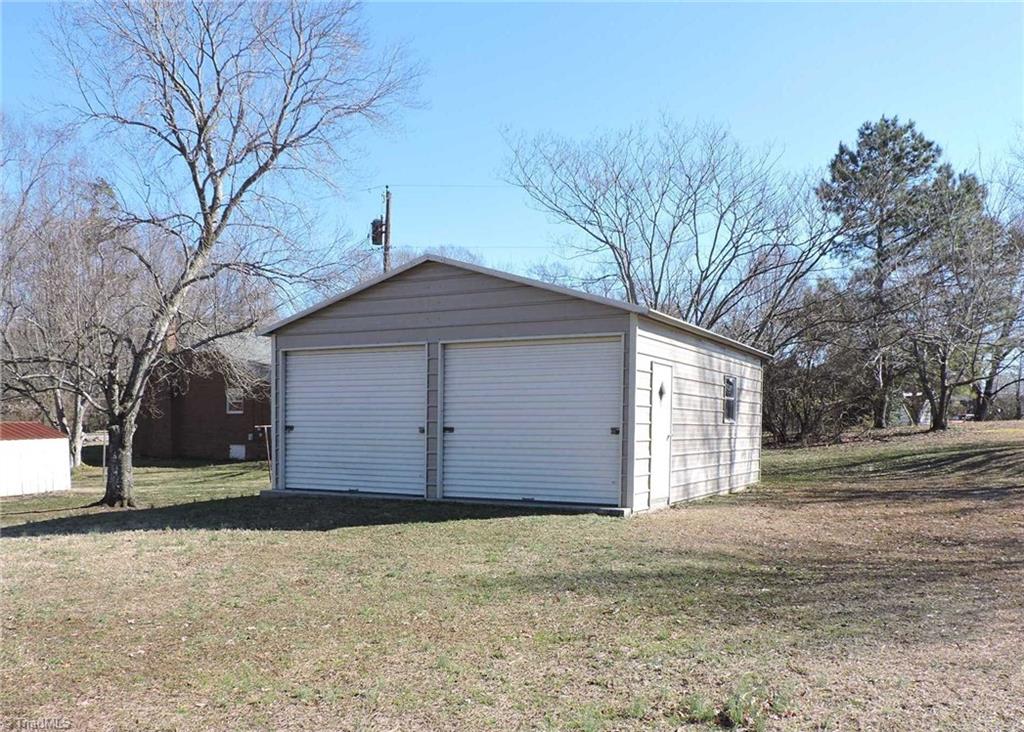5706 Wallburg-High Point Road High Point, NC 27265 - Photo 17 of 19 Detached Garage