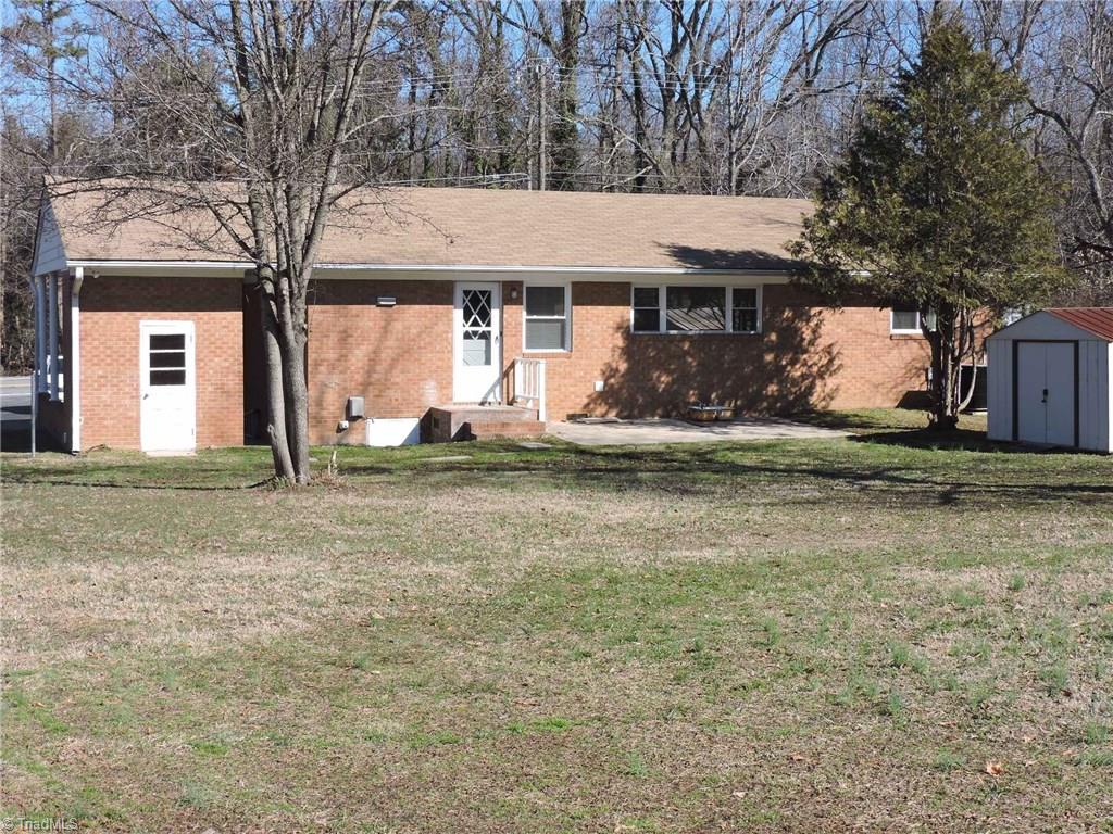 5706 Wallburg-High Point Road High Point, NC 27265 - Photo 4 of 19 Rear