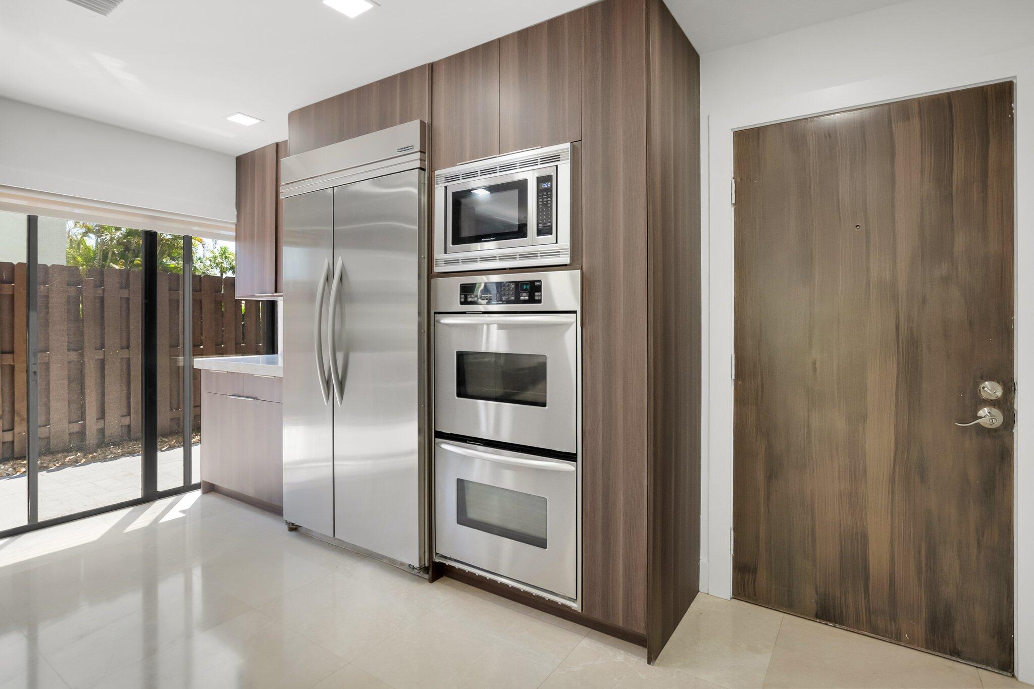 21922 Cypress Drive Boca Raton, FL 33433 - Photo 1 of 47 7-web-or-mls-DSC_1141