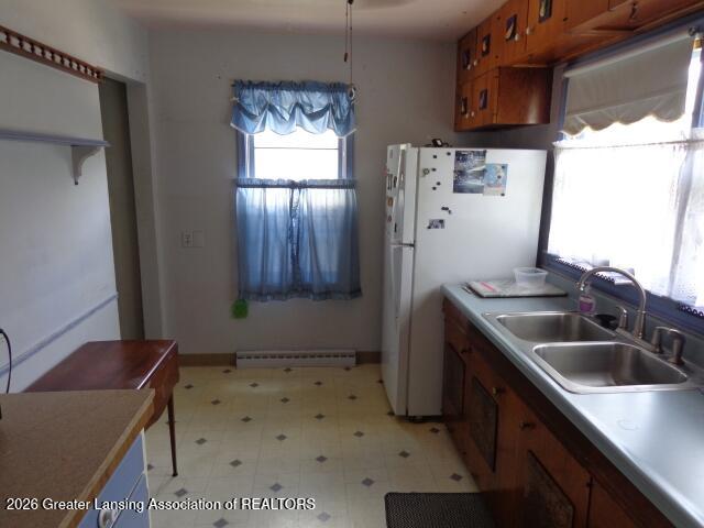 216 West Jolly Road Lansing, MI 48910 - Photo 9 of 24 Kitchen 2