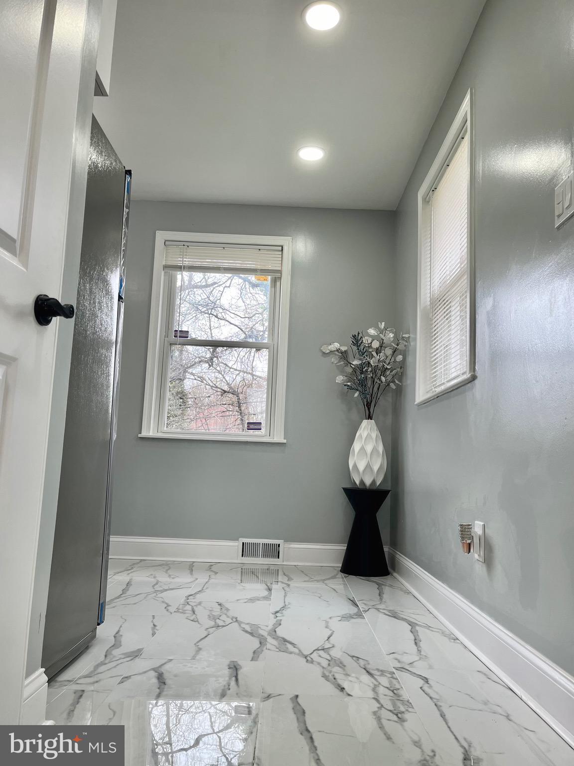 2907 Lawina Road Baltimore, MD 21216 - Photo 8 of 39 Gallery Image 8