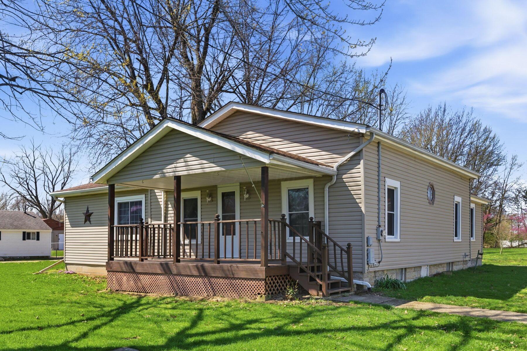 2113 Smeltzer Road Marion, OH 43302 - Photo 1 of 29 Main view