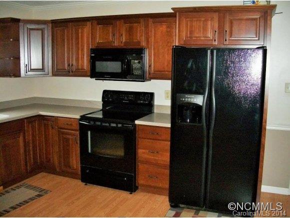 24 Sedgefield Road Candler, NC 28715 - Photo 7 of 14 Gallery Image 7