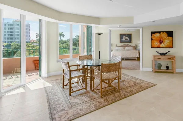 $7,900 | 140 Southeast 5th Avenue, Unit 448, Boca Raton, FL 33432