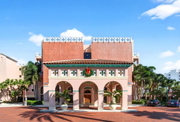 $7,900 | 140 Southeast 5th Avenue, Unit 448, Boca Raton, FL 33432