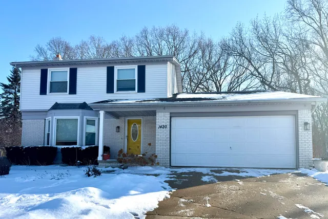 $475,000 | 1420 Eastwood Circle, Saline, MI 48176