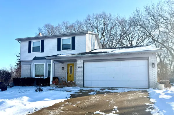$465,000 | 1420 Eastwood Circle, Saline, MI 48176