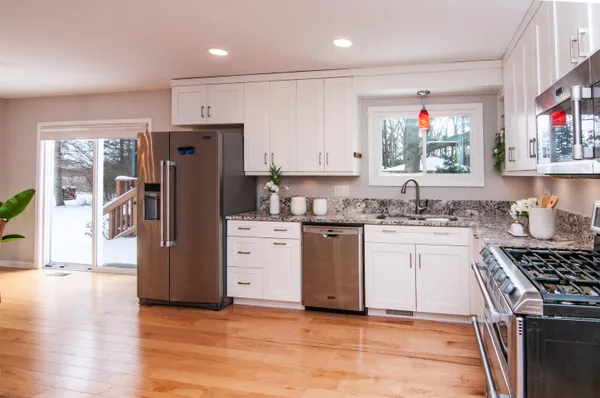 $465,000 | 1420 Eastwood Circle, Saline, MI 48176