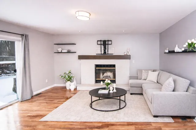 $475,000 | 1420 Eastwood Circle, Saline, MI 48176