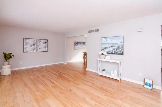 $465,000 | 1420 Eastwood Circle, Saline, MI 48176