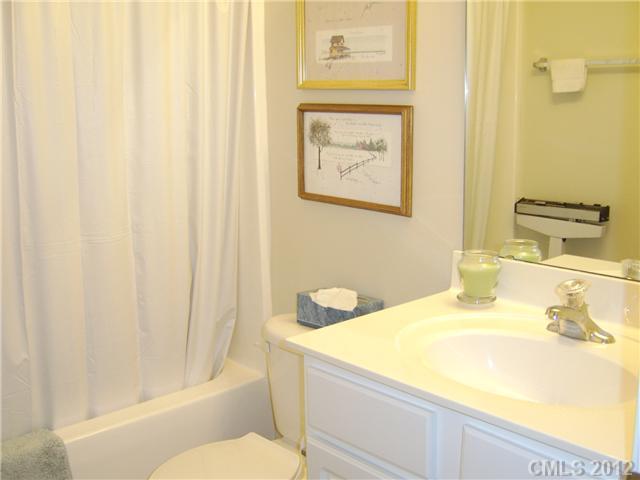 120 Chimney Rock Lane, Unit 21 Fort Mill, SC 29708 - Photo 14 of 16 Gallery Image 14