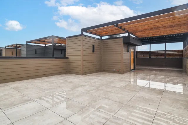 $1,559,000 | 2049 West Race Avenue, Chicago, IL 60612