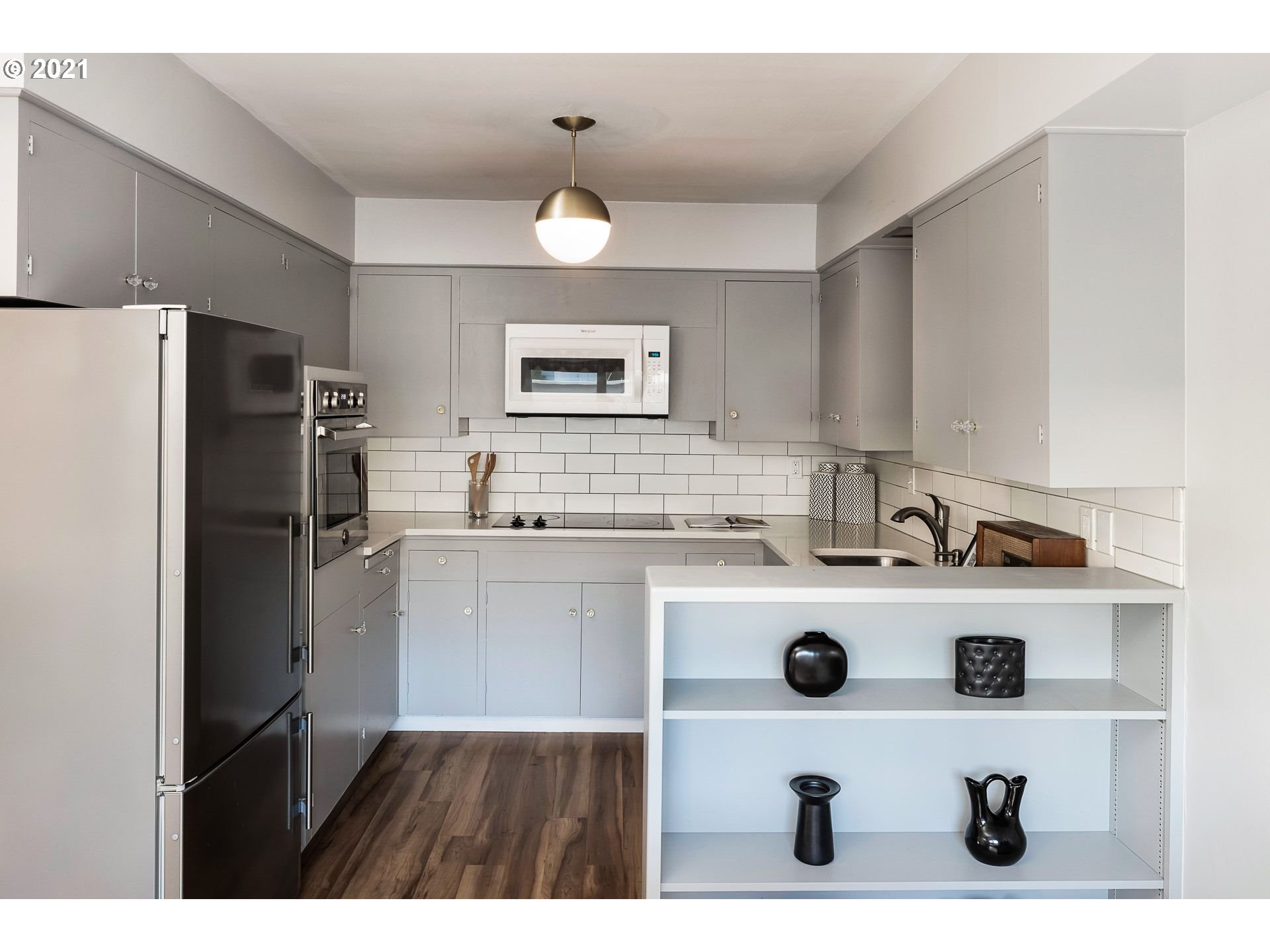 5410 Southwest Scholls Ferry Road Portland, OR 97225 - Photo 16 of 31 Gallery Image 16
