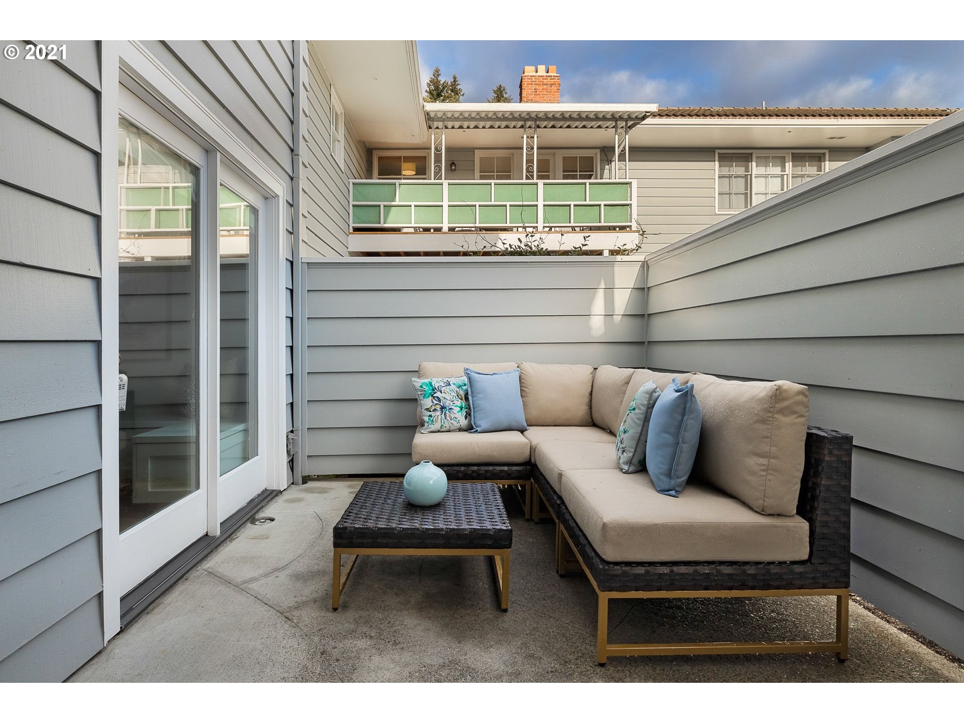 5410 Southwest Scholls Ferry Road Portland, OR 97225 - Photo 4 of 31 Gallery Image 4