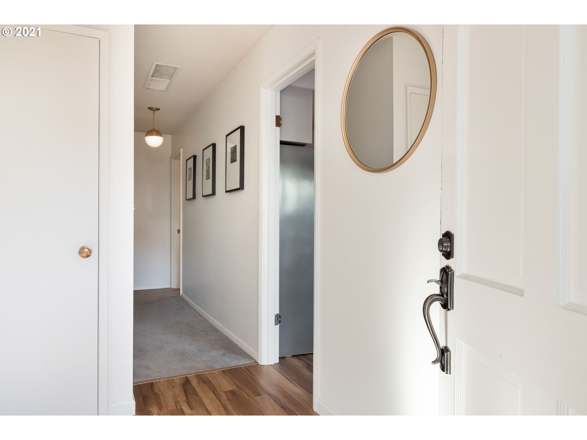5410 Southwest Scholls Ferry Road Portland, OR 97225 - Photo 6 of 31 Gallery Image 6